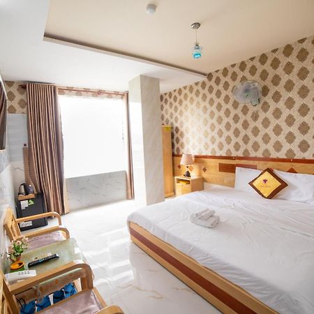 Yen Vy 04 Luxury Hotel Quy Nhơn Zewnętrze zdjęcie