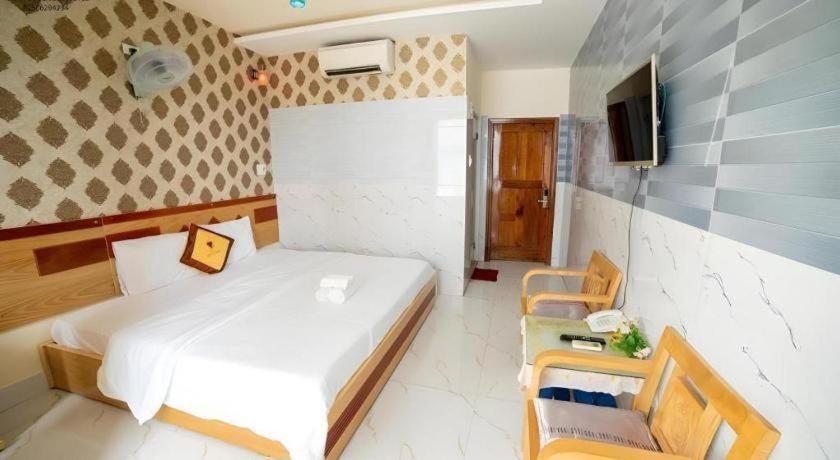 Yen Vy 04 Luxury Hotel Quy Nhơn Zewnętrze zdjęcie